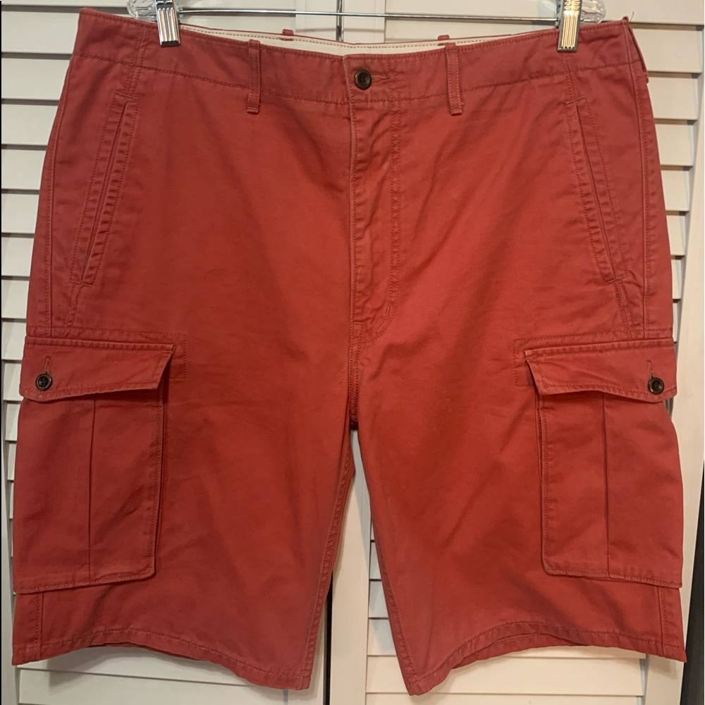Great Condition Levi Cargo Shorts Size 38.